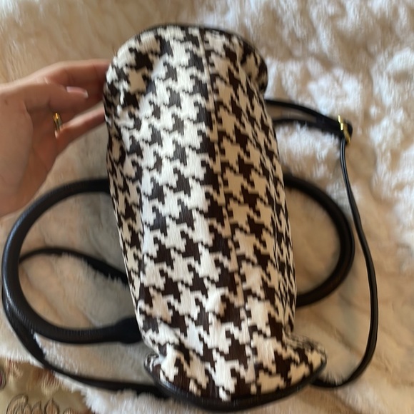 Anthropologie purse. - Picture 3 of 3